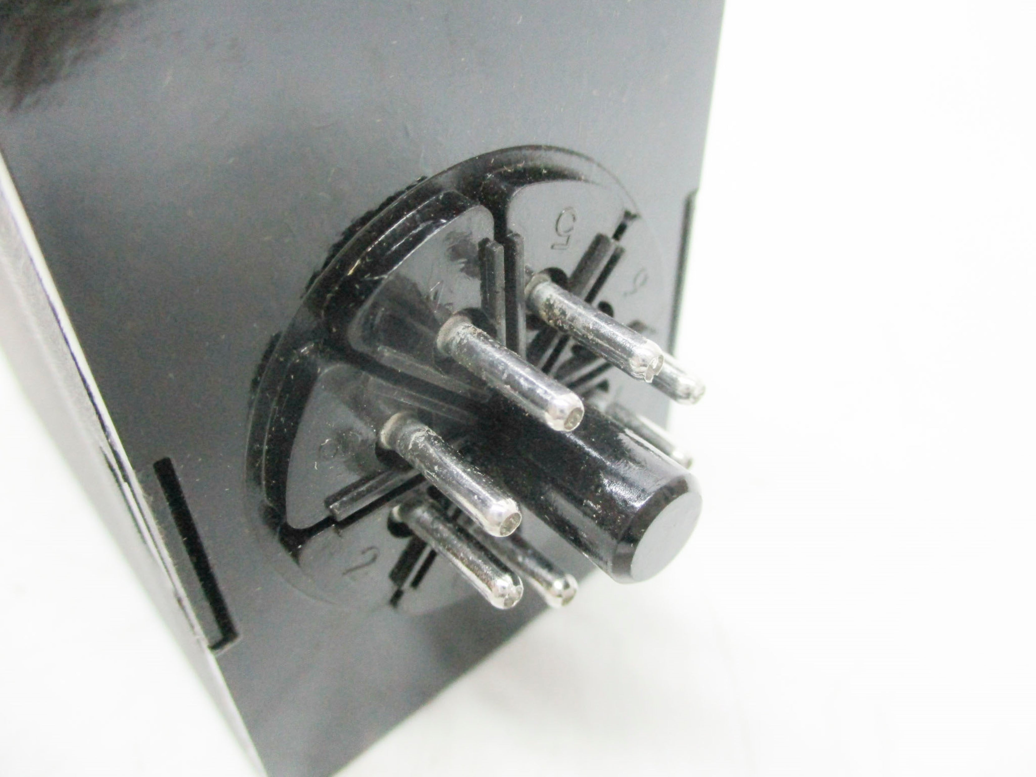 ABB TRM120A2Z2 0.5-2.0SECONDS 120VAC NSMP