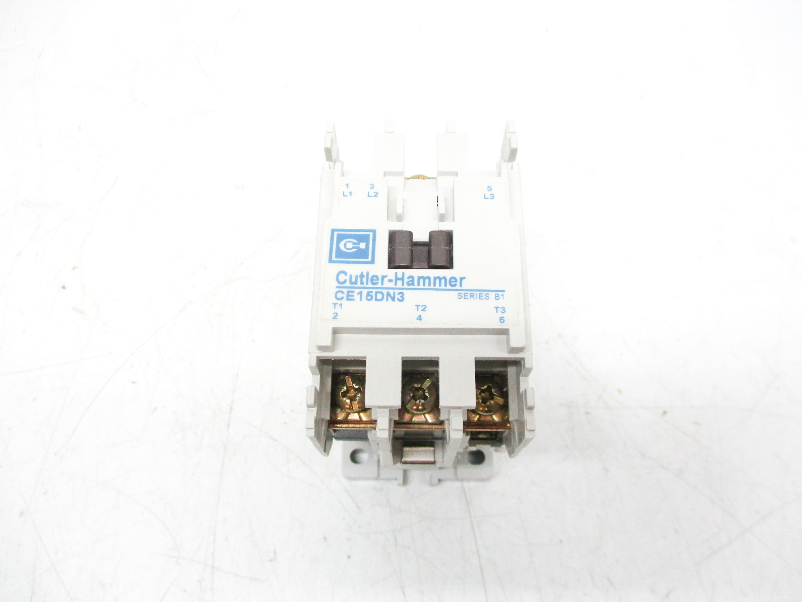 CUTLER HAMMER CE15DN3BB SER. B1 220/240V NSMP