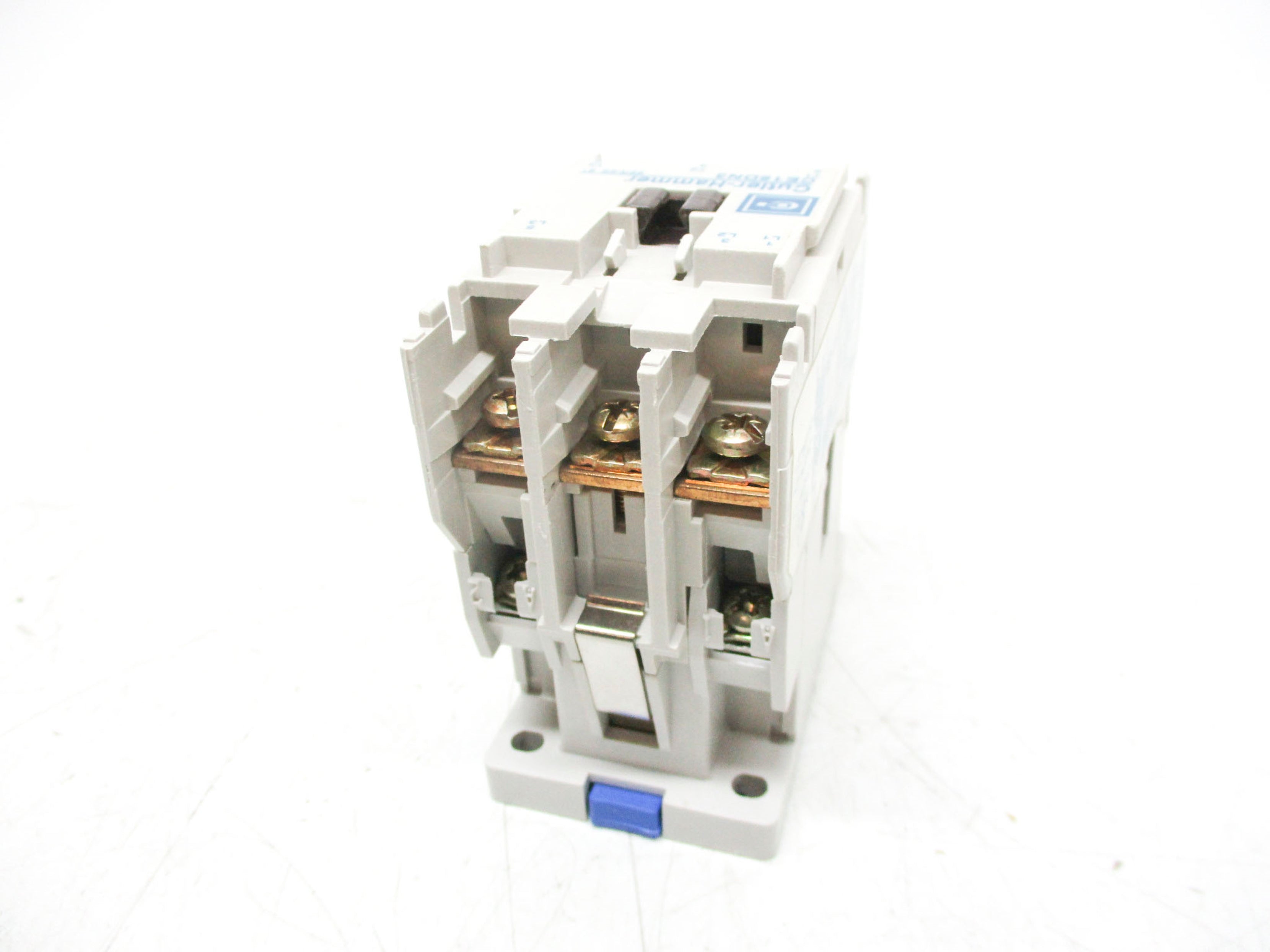 CUTLER HAMMER CE15DN3BB SER. B1 220/240V NSMP