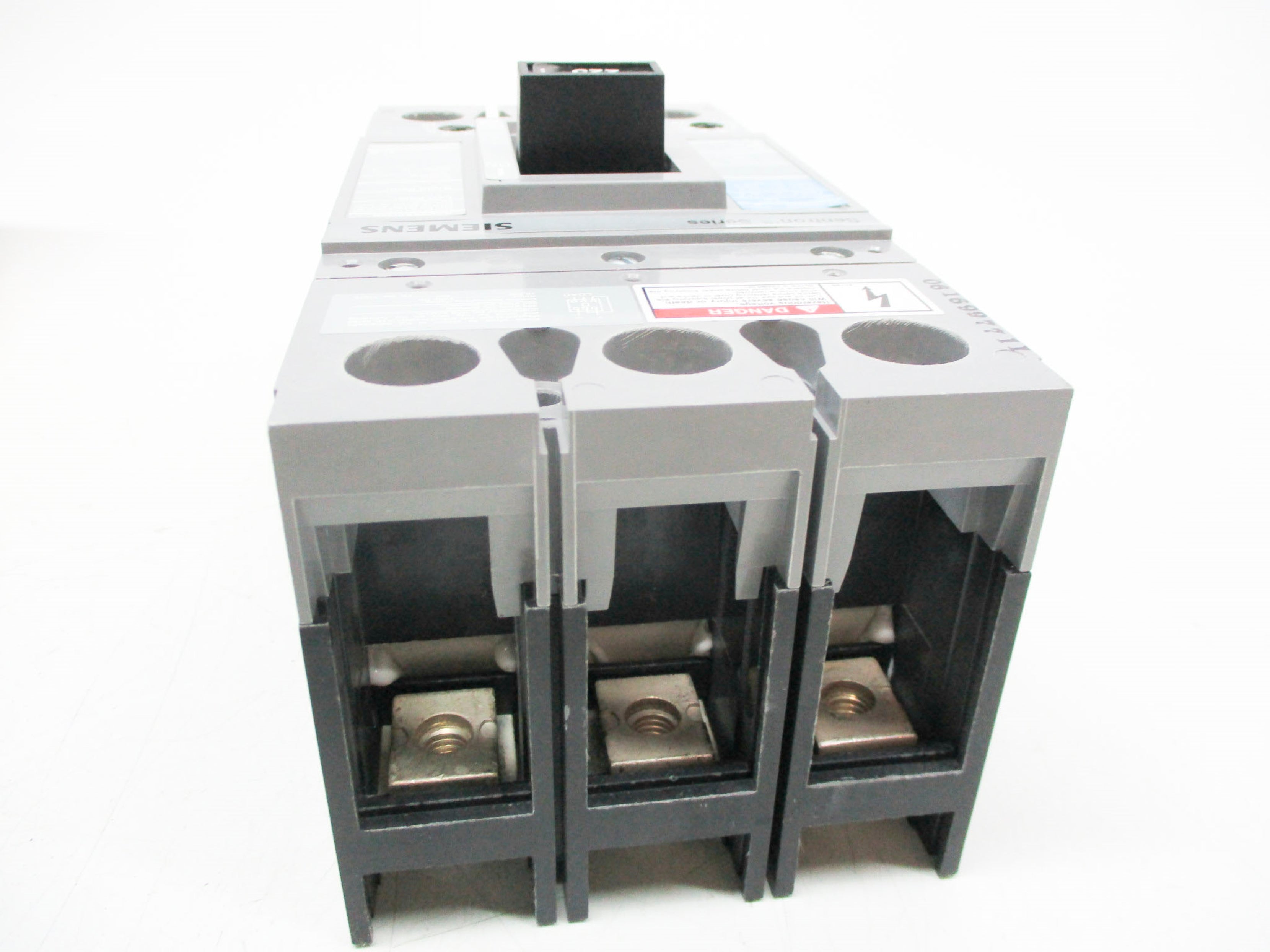SIEMENS FXD63B225 SER. B 225A 600VAC NSMP
