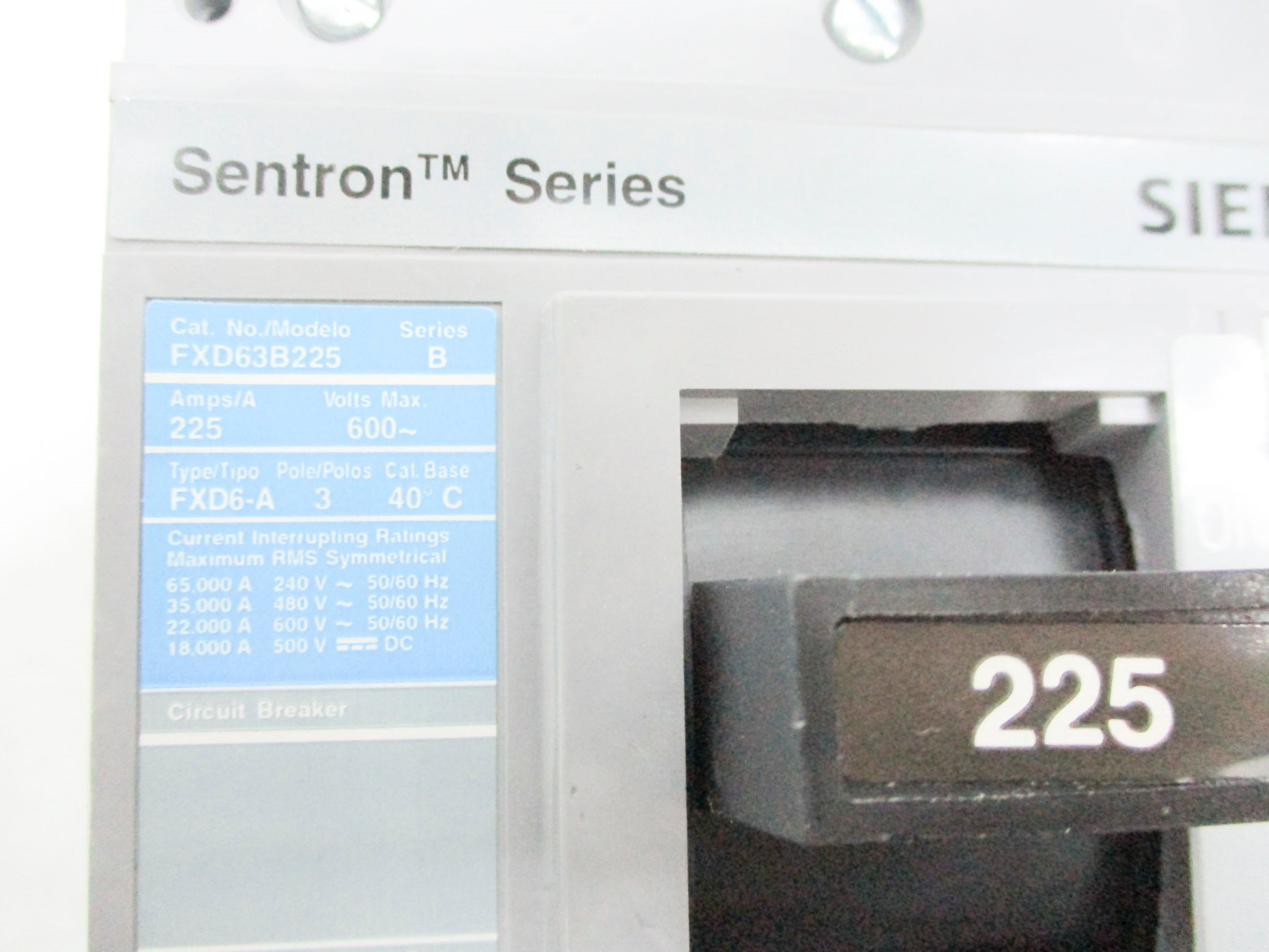 SIEMENS FXD63B225 SER. B 225A 600VAC NSMP