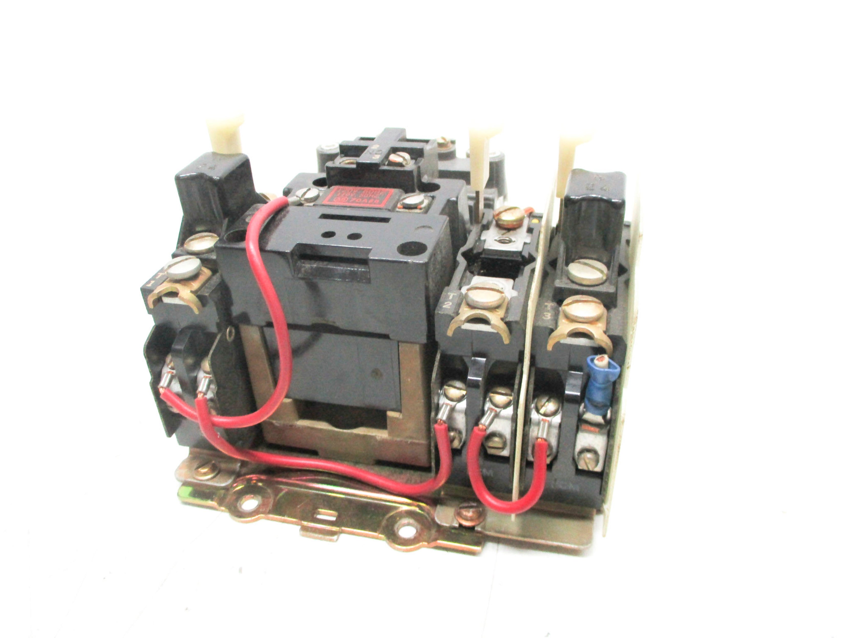 ALLEN BRADLEY 709-AOD103 120V SER. K UNMP