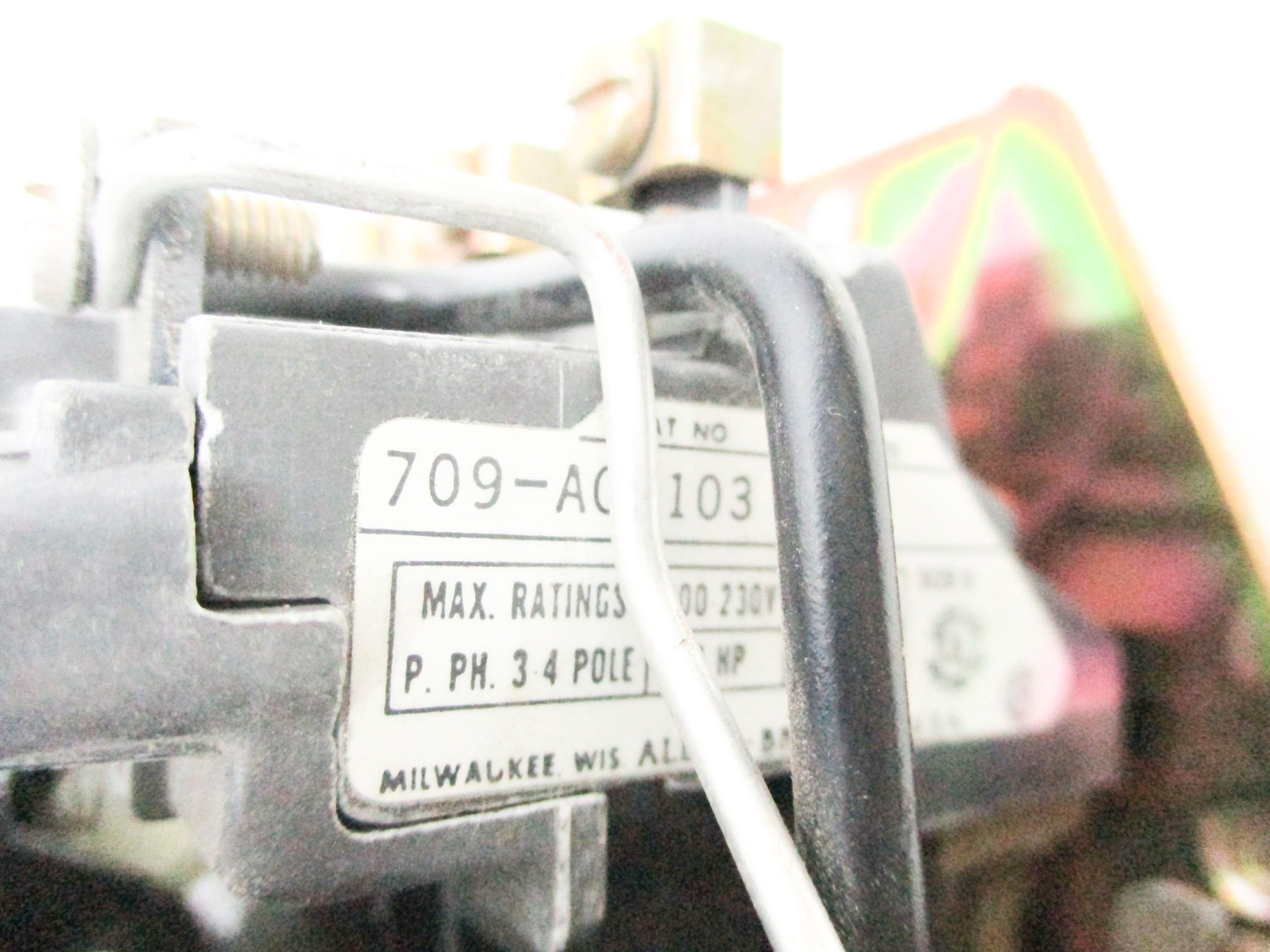 ALLEN BRADLEY 709-AOD103 120V SER. K UNMP