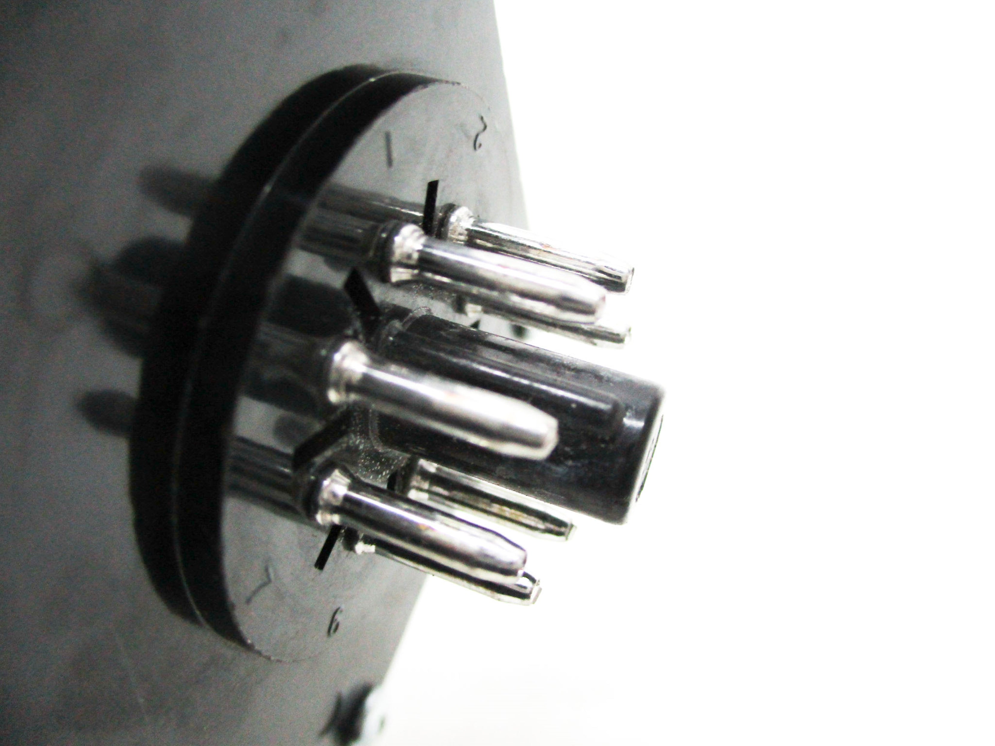 DAYTON 5X828F 120VAC UNMP