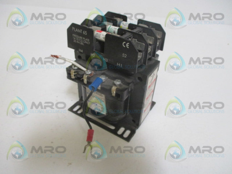 SQUARE D 9070TF100D23 TRANSFORMER *USED*
