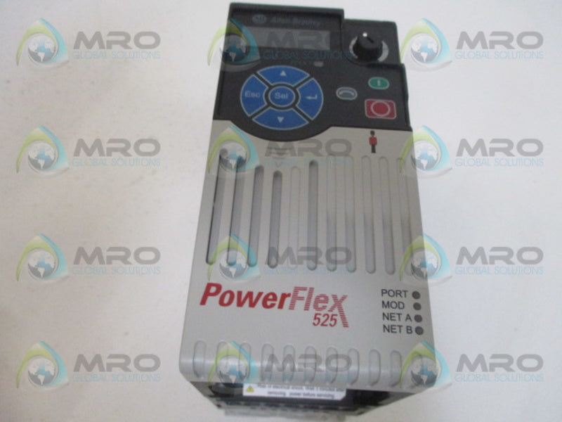 ALLEN BRADLEY POWERFLEX525 25B-D4P0N114 SER. A F/W 4.001 AC DRIVE *NEW IN BOX*