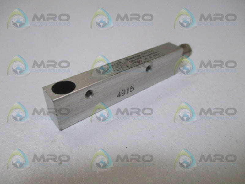BAUMER CH-8500 PHOTOELECTRIC SENSOR (AS PICTURED) *NEW NO BOX*