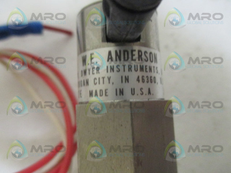 DWYER W.E. ANDERSON V10SS FLOW SWITCH *USED*