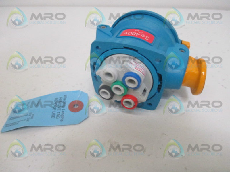 MELTRIC DSN30 63-34043-375 RECEPTACLE 30A 480VAC *NEW NO BOX*