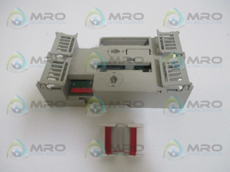 ABB 200-BPN BACKPLANE 492897301 *USED*