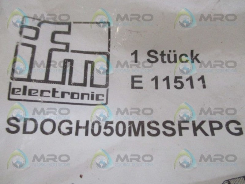 IFM EFECTOR E11511 CONNECTOR *NEW NO BOX*