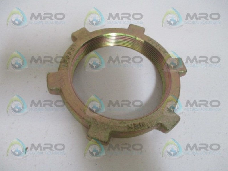 FISHER 1E832723062 YOKE LOCKNUT *NEW IN BOX*