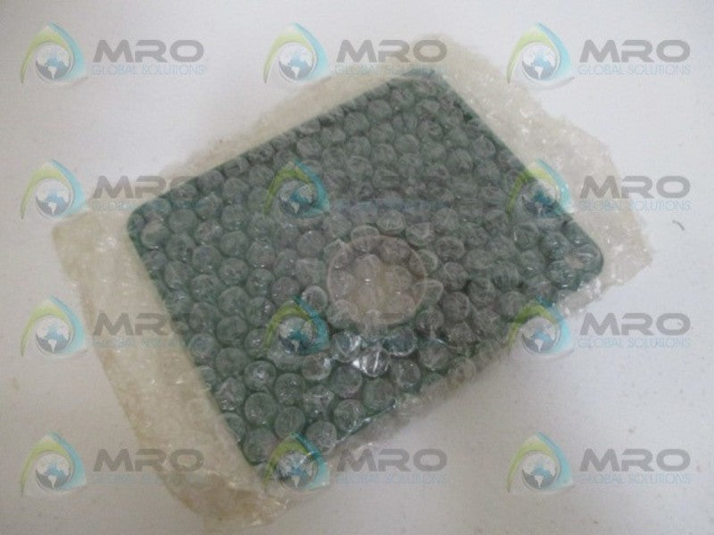 FISHER 10B1502X012 HOUSING COVER ASSY *NEW NO BOX*