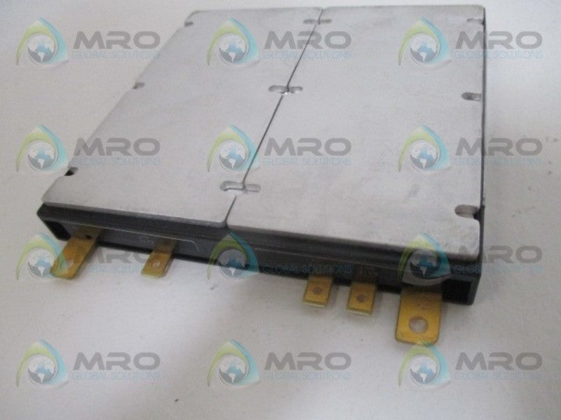 VICOR VI-M33-ES MEGA MODULE CONVERTER NSMP