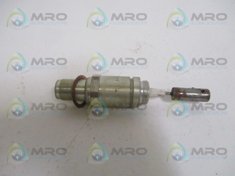 AUBURN SI-186 SHEILDED PLUG *NEW IN BOX*