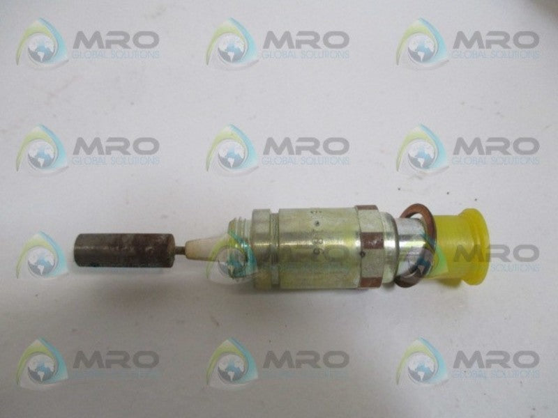 AUBURN SI-186 SHEILDED PLUG *NEW NO BOX*