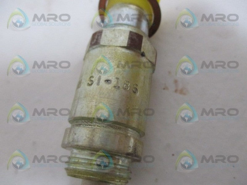 AUBURN SI-186 SHEILDED PLUG *NEW NO BOX*