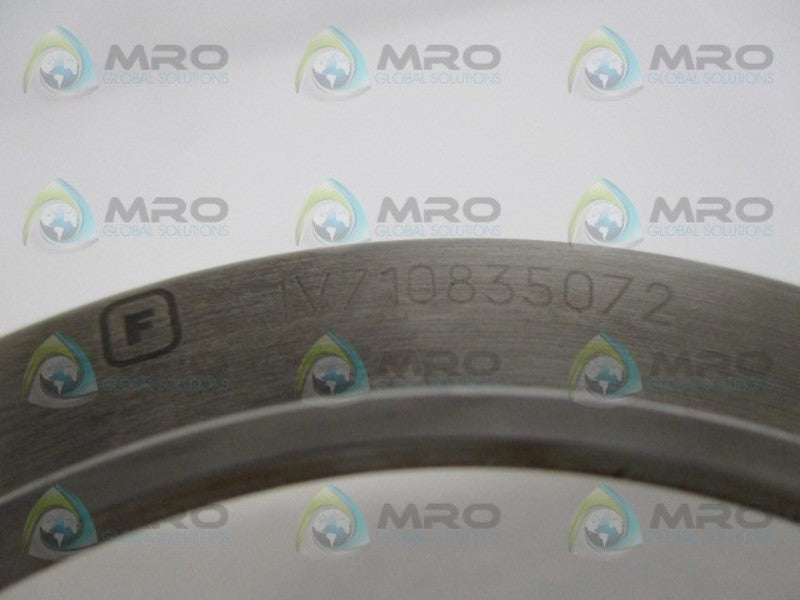 FISHER 1V710835072 DISK RETAINER 2" *NEW NO BOX*