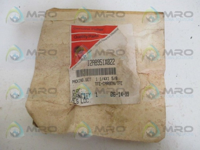 FISHER 12A8951X022 PACKING SET *NEW IN ORIGINAL PACKAGE*