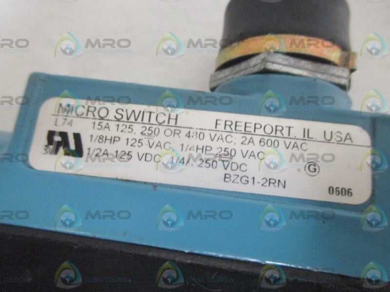 MICRO SWITCH BZG1-2RN LIMIT SWITCH (BLUE) *USED*