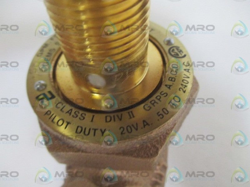 GEMS 27051 FLOW SWITCH FS-200 BRASS 1" *NEW IN BOX*