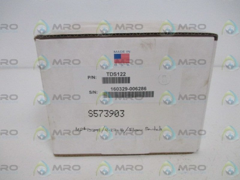 DWYER TDS122 THERMAL DISPERSION FLOW SWITCH *NEW IN BOX*