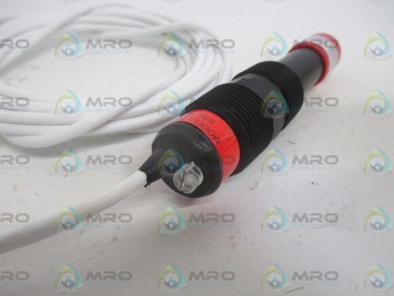 DWYER TDS122 THERMAL DISPERSION FLOW SWITCH *NEW IN BOX*