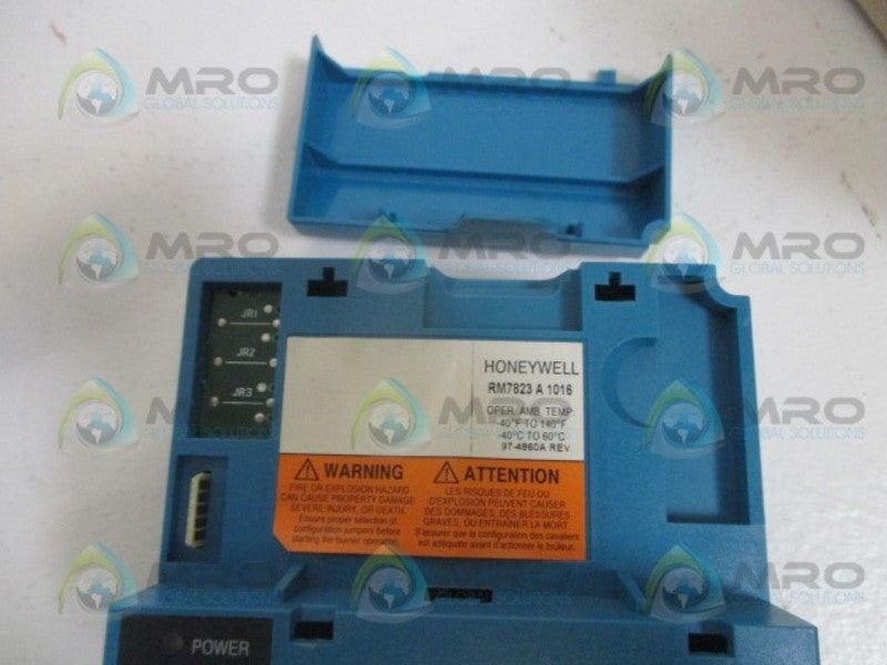 HONEYWELL RM7823A1016 BURNER CONTROL (AS PICTURED) *USED*