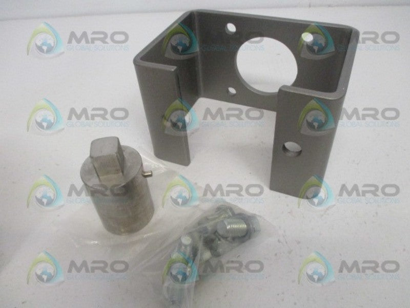 VANAIRE VA7050 ACTUATOR MOUNTING KIT *NEW IN BOX*