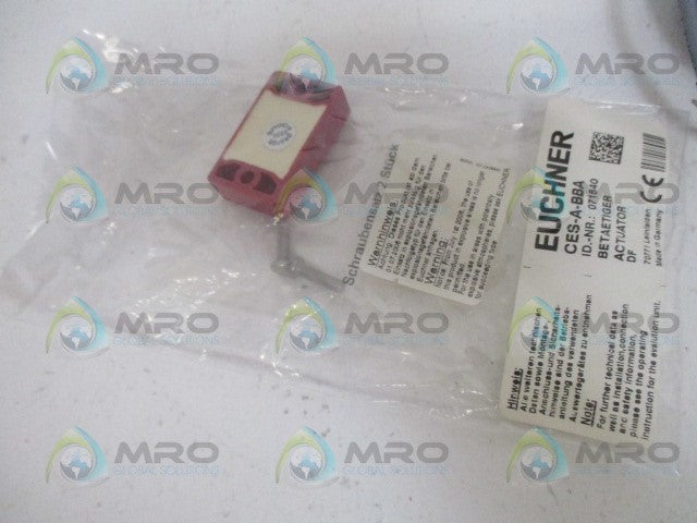 EUCHNER CES-A-LNA-071846 READ HEAD SAFETY SWITCH *NEW NO BOX*