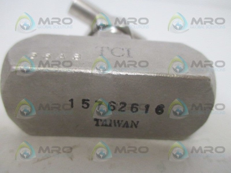 INDUSTRIAL MRO 15762616 VALVE *NEW NO BOX*