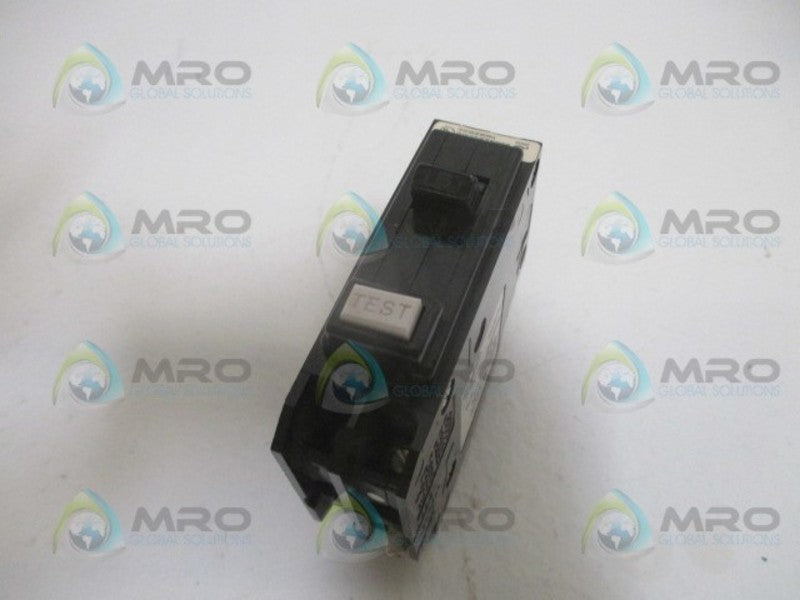 CUTLER HAMMER GFCBB115 CIRCUIT BREAKER 1P 15A 120VAC *USED*