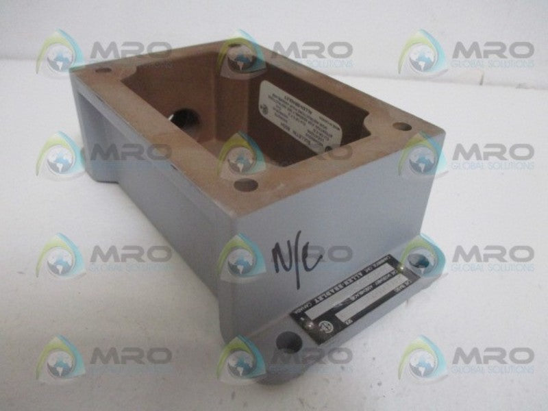 ALLEN BRADLEY 800H-1HZX7 SER. X BODY ONLY *NEW NO BOX*