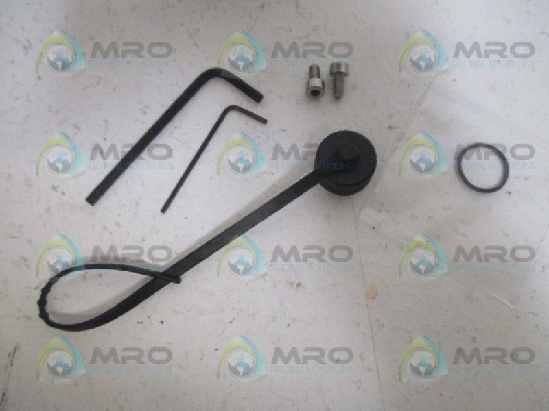 INDUSTRIAL MRO 800-9027-1R USB CORD AND ACCESSORY KIT *NEW IN FACTORY BAG*