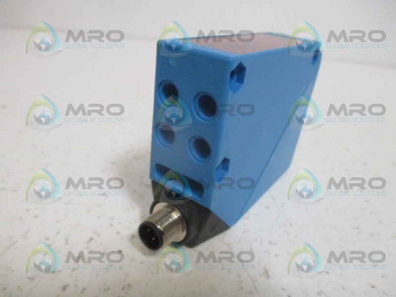 SICK WL34-B440 PHOTOELECTRIC SENSOR *NEW IN BOX*