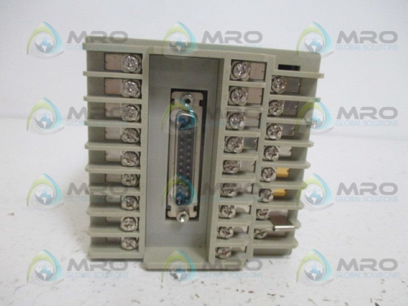 KEYENCE JC-500 DIGITAL LOAD INDICATOR *NEW IN BOX*