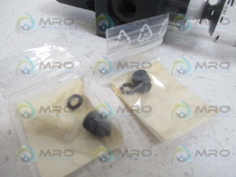ATLAS COPCO MINI F/R08B-B FILTER REGULATOR 9093003391 *NEW IN BOX*