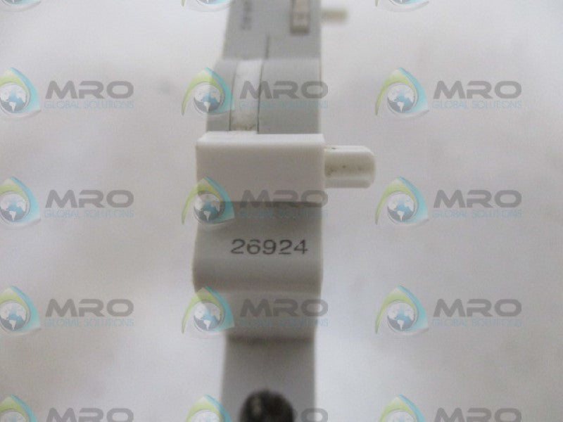 MERLIN GERIN 26924 AUXILIARY SWITCH *NEW NO BOX*