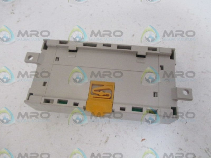 OMRON DCN1-1 T-PORT TAP *USED*