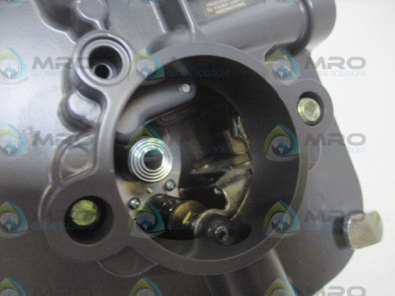 FISHER 3570 PNEUMATIC VALVE POSITIONER *NEW NO BOX*