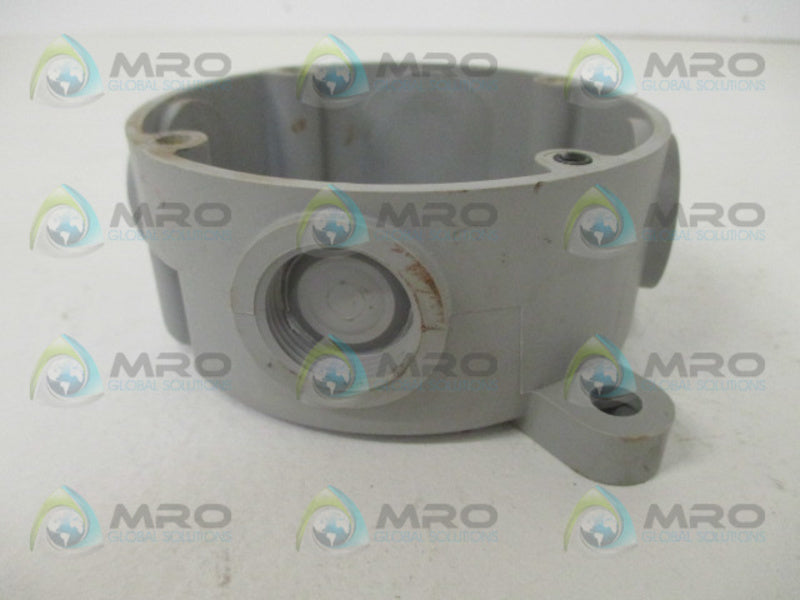 HUBBELL NVX CEILING MOUNT BOX (MISSING ACCESSORY) *NEW IN BOX*