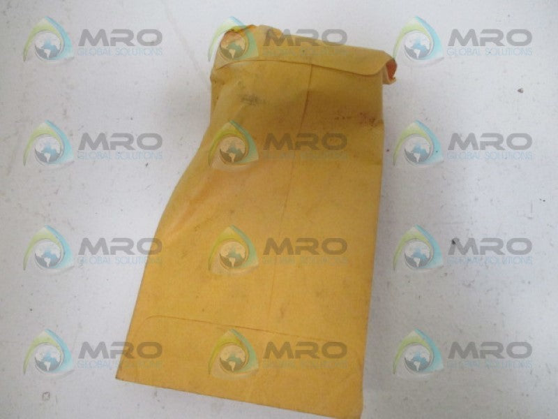 FISHER 1R290401012 PACKING SET *NEW IN ORIGINAL PACKAGE*
