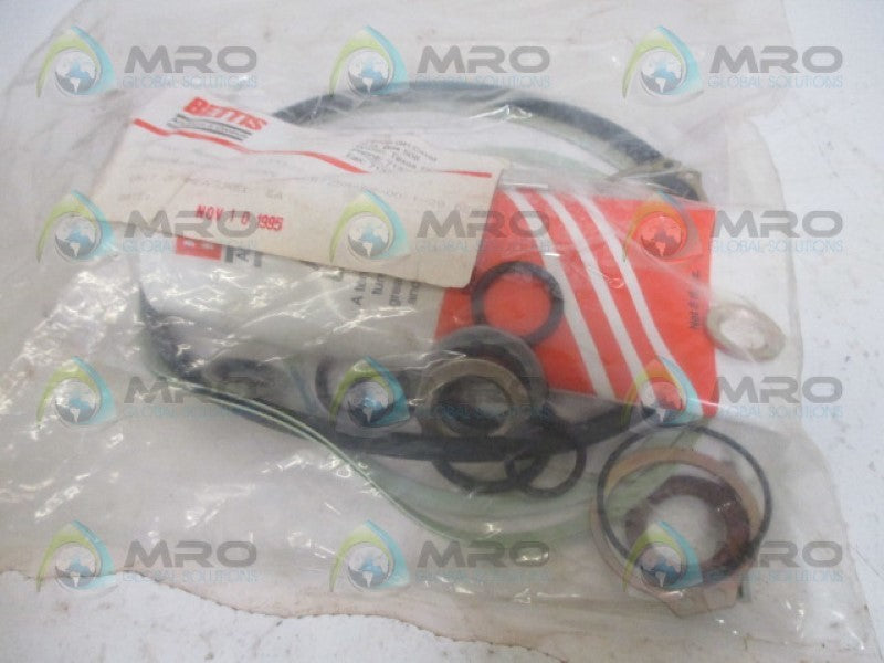 BETTIS 074122 KIT  *NEW IN FACTORY BAG*