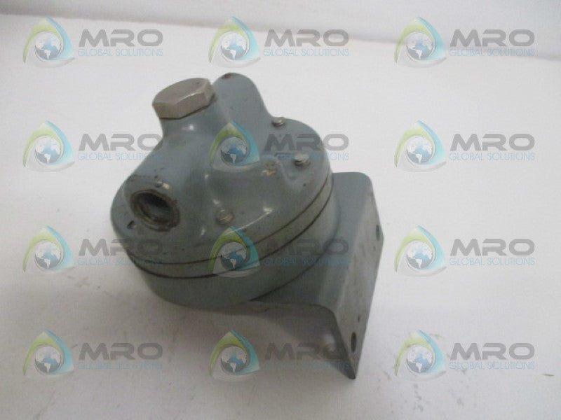 MOORE 61F 7200-/S13BG BOOSTER RELAY UNMP