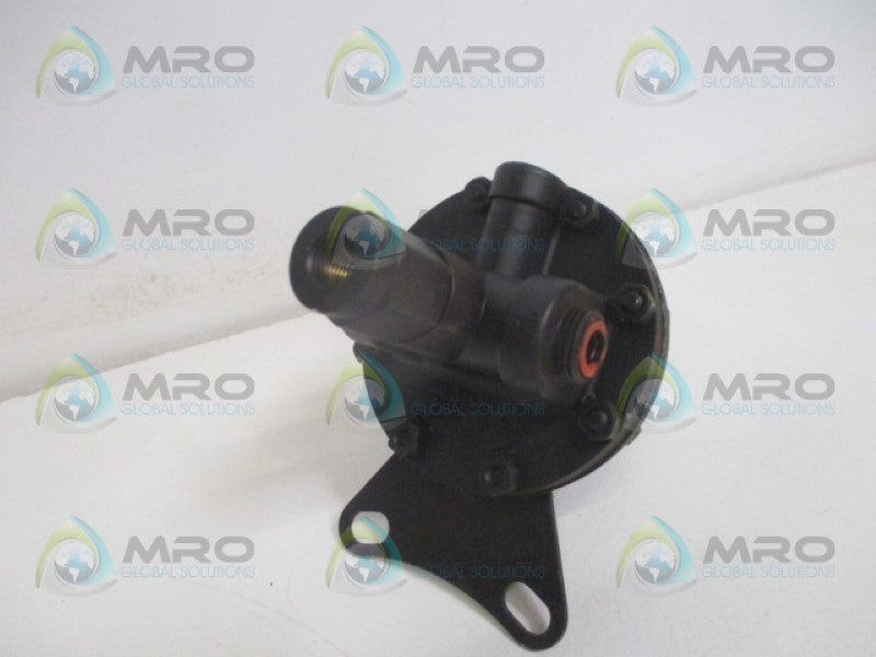FISHER 164A17 REGULATOR 3-15PSI/0-15PSI *NEW NO BOX*