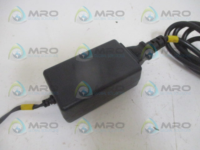 SUNPOWER MA15-090 AC ADAPTER POWER SUPPLY 100-240V *USED*