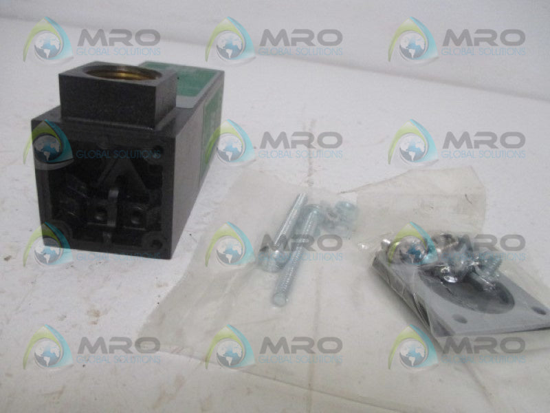 TOPWORX GO SWITCH  11-12210-00 LIMIT SWITCH *NEW IN BOX*