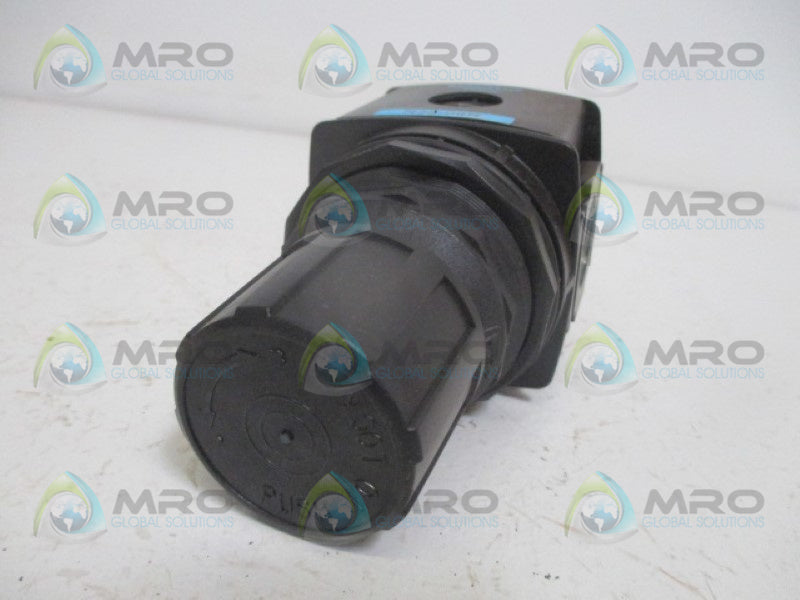 DIXON R28-06R REGULATOR 3/4" *NEW IN BOX*