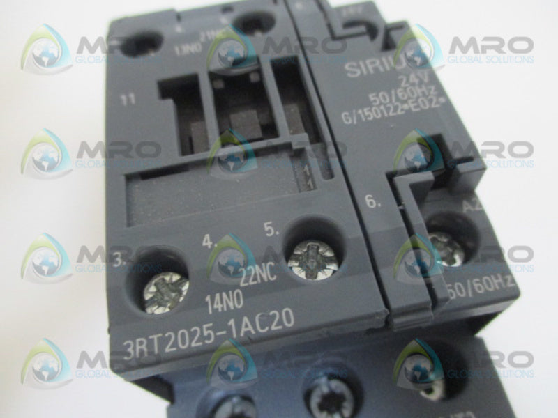 SIEMENS 3RT2025-1AC20 CONTACTOR (AS PICTURED) *USED*