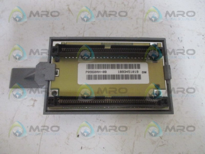 FOXBORO P0960AH-0B BUS TERMINAL *NEW NO BOX*
